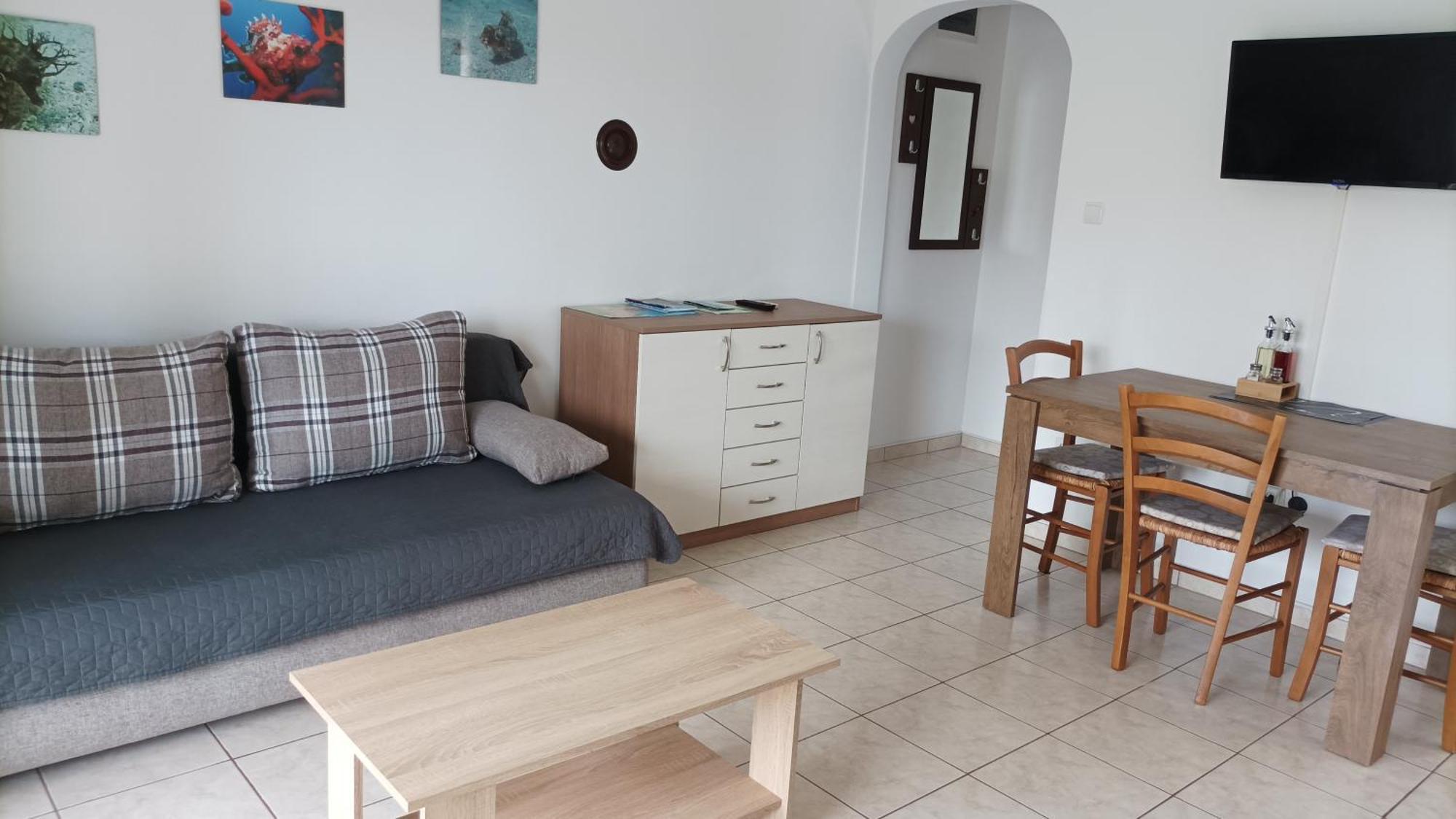 Apartment Oreskovic Krk Town Exterior photo